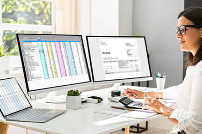 Online, Taxes, Invoice, Using Computer And Calculator