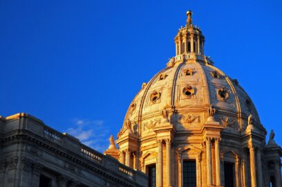 Blue sky, dome of the Minnesota State Capitol Building