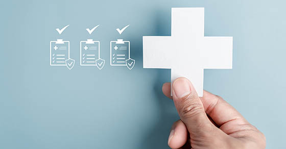 Healthcare,Insurance,Concept,With,Medical,Cross,And,Checklist.,Health,Coverage,