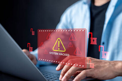 System,Hacked,Alert,Warning,On,Laptop,Screen,With,Red,Unlocked