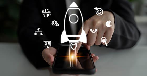 Startup,Growth,Begins,With,Innovation,,Rocket-inspired,Momentum,,And,Early-stage,Strategies